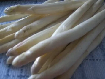 Rezept: Hühnersuppe Bild Nr. 2 Hühnersuppe - Rezept - Bild Nr. 2