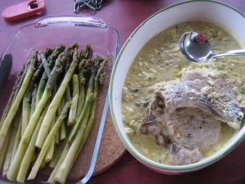 Rezept: Kotelett mit grünem Spargel an Kräuter-Senf-Sauce Bild Nr. 7 Kotelett mit grünem Spargel an Kräuter-Senf-Sauce - Rezept - Bild Nr. 7