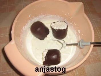 Erdbeeren - Holunder Torte - Rezept - Bild Nr. 5