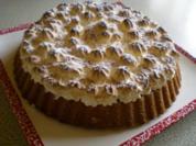 Amaretti Kuchen mit Heidelbeeren und Schneehäubchen - Rezept