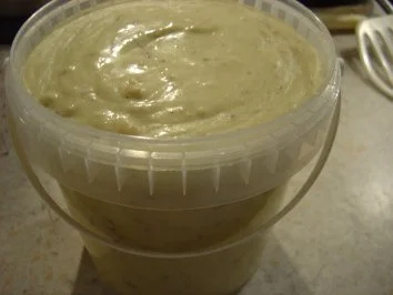 Rezept: Kiwi - Eierlikör - Walnuss - Eis Bild Nr. 7 Kiwi - Eierlikör - Walnuss - Eis - Rezept - Bild Nr. 7