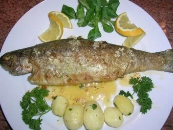 Rezept: Forelle gebraten mit Knoblauch "Die Duftende" - so mögen wir sie am liebsten - Bild Nr. 7 Forelle gebraten mit Knoblauch "Die Duftende" - so mögen wir sie am liebsten - - Rezept - Bild Nr. 7