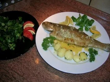 Rezept: Forelle gebraten mit Knoblauch "Die Duftende" - so mögen wir sie am liebsten - Bild Nr. 2 Forelle gebraten mit Knoblauch "Die Duftende" - so mögen wir sie am liebsten - - Rezept - Bild Nr. 2