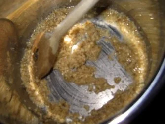 Hackbällchen mit Ziegenkäse, dazu Walnuss-Ajvar-Sauce und Sonnenweizen - Rezept - Bild Nr. 7