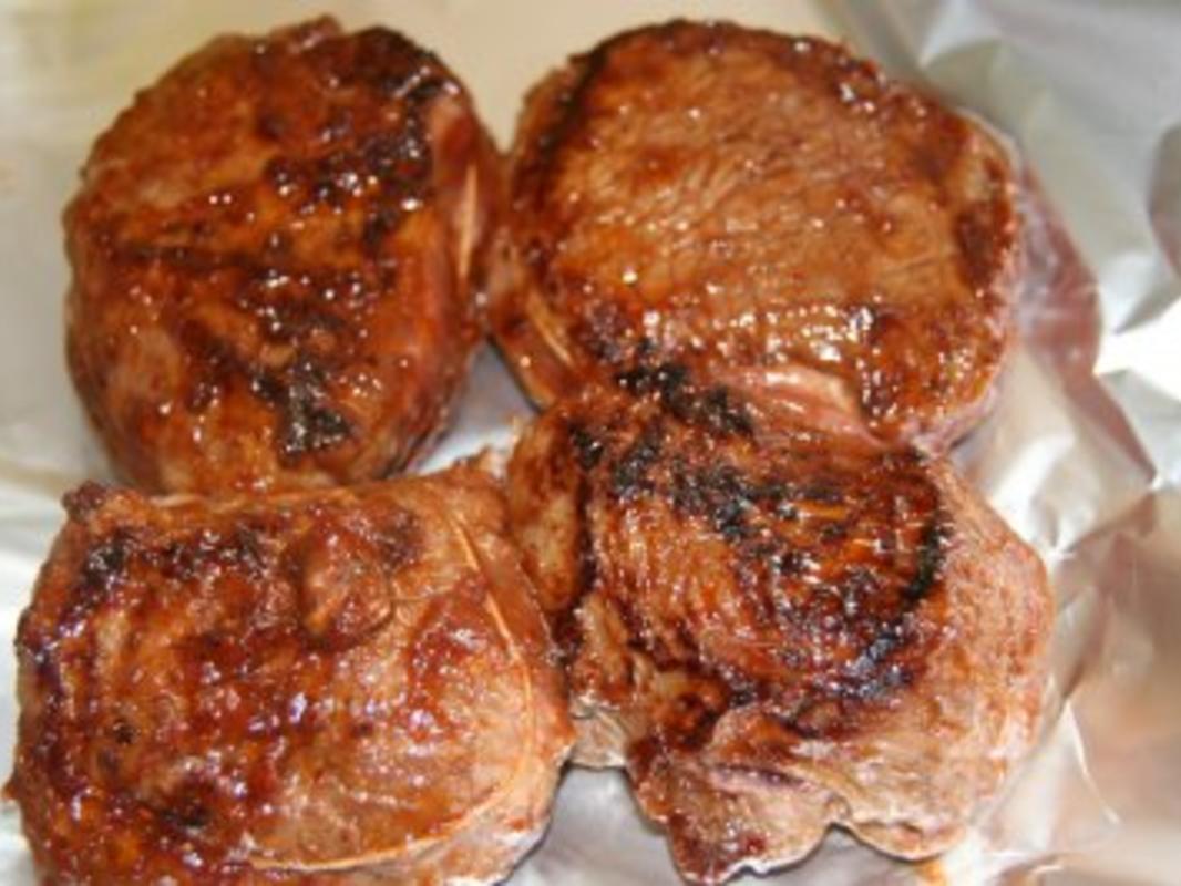 Rind: Honig-Steak mit Spargel und gebratenen Kartoffeln - Rezept ...