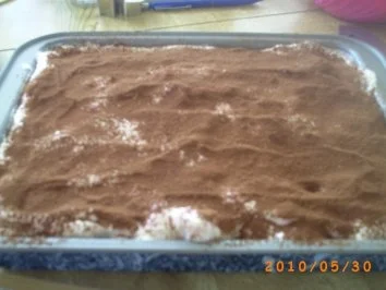 Dessert: Erdbeer-Himbeer-Tiramisu - Fotos sind on - Rezept - Bild Nr. 2