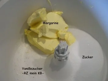 Rezept: Muffin: RHABARBER - STREUSEL Bild Nr. 3 Muffin: RHABARBER - STREUSEL - Rezept - Bild Nr. 3