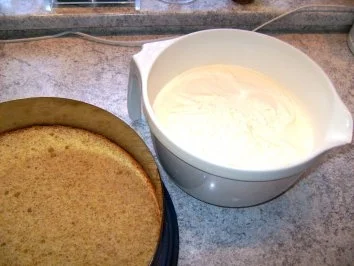 Rezept: Käsesahnetorte Bild Nr. 5 Käsesahnetorte - Rezept - Bild Nr. 5