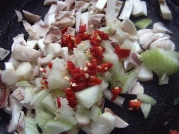 Zucchini mit Champignonfüllung - Rezept - Bild Nr. 4