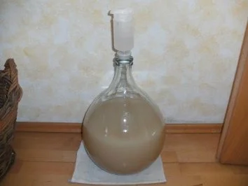 Fruchtwein: Bananenwein - Rezept - Bild Nr. 4