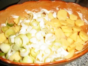 Rezept: Lauch-Fleichkäs- Auflauf Bild Nr. 3 Lauch-Fleichkäs- Auflauf - Rezept - Bild Nr. 3