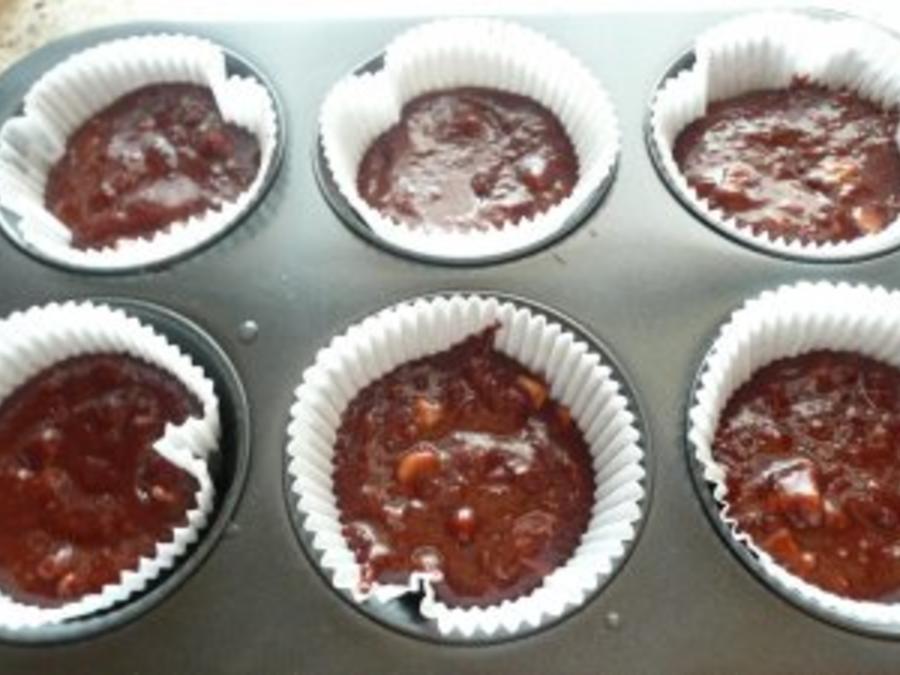 Fluffige Schoko-Bananen-Muffins - Rezept - kochbar.de