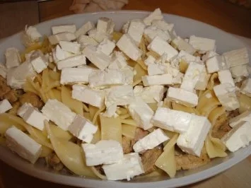 Schwein, Nudeln, Schafskäse im Auflauf - Rezept - Bild Nr. 8