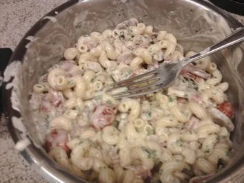 Rezept: Korkenzieher-Auflauf Bild Nr. 5 Korkenzieher-Auflauf - Rezept - Bild Nr. 5