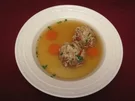 Tiroler Speckknödelsuppe - Rezept