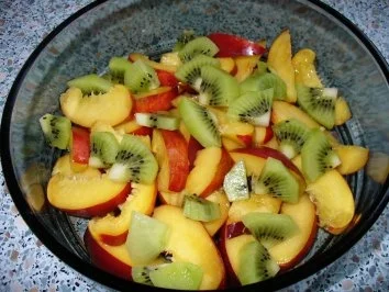 Obstsalat - Rezept - Bild Nr. 4
