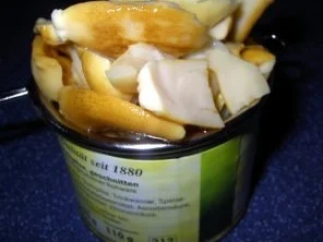 Mit Steinpilzen gefüllte Hähnchenbrust im Speckmantel - Rezept - Bild Nr. 2