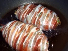 Mit Steinpilzen gefüllte Hähnchenbrust im Speckmantel - Rezept - Bild Nr. 9