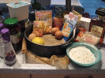 Torte - BESCHWIPSTE KIRSCHEN FÜR EUCH - Rezept