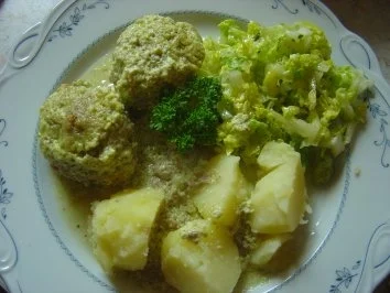 Rezept: Hackbällchen in Kräuter-Feta-Sauce, überbacken Bild Nr. 2 Hackbällchen in Kräuter-Feta-Sauce, überbacken - Rezept - Bild Nr. 2