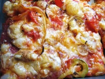 Pizza - (ein Jeder macht sie anders) ... - Rezept - Bild Nr. 7