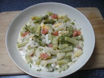 Rezept: Spargelsalat Spargelsalat - Rezept