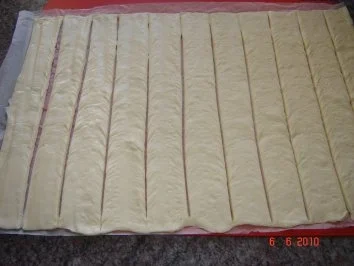 Rezept: Snack : Schinken-Stockbrot Bild Nr. 2 Snack : Schinken-Stockbrot - Rezept - Bild Nr. 2