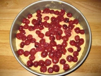 Kirschkuchen mit Baiserhäubchen - Rezept - Bild Nr. 4