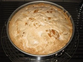 Kirschkuchen mit Baiserhäubchen - Rezept - Bild Nr. 7