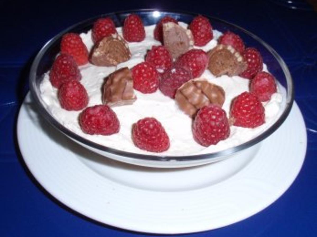 Mascarpone-Creme mit frischen Himbeeren - Rezept - kochbar.de