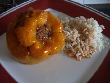 Rezept: Gefüllte Paprika Gefüllte Paprika - Rezept