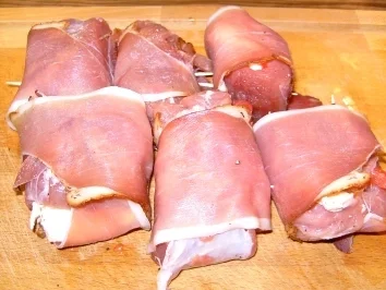 Rezept: Schweinefilet gefüllt mit Tomate und Mozzarella Schweinefilet gefüllt mit Tomate und Mozzarella - Rezept