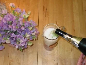 Rezept: Mai ( Juni) bowle Bild Nr. 3 Mai ( Juni) bowle - Rezept - Bild Nr. 3