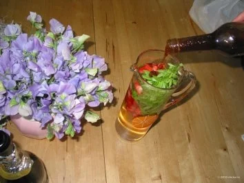 Rezept: Mai ( Juni) bowle Bild Nr. 4 Mai ( Juni) bowle - Rezept - Bild Nr. 4