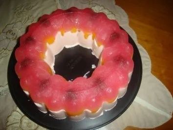 KIRSCHE TRIFFT AUF PFIRSICH ( MOUSSE ) - Rezept