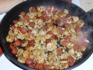 Würstchen-Gemüsezauber mit Hörnchennudeln - Rezept - Bild Nr. 4