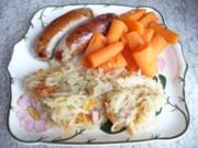 Hauptgerichte - Bratwurst mit Sauerkraut - Rezept