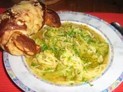 Linsensüppchen mit Brokkoli und Nüdelchen - Rezept