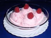 Cremiges Himbeer-Joghurt-Eis - Rezept