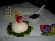 Holunder Blüten Mousse mit Minz Pesto - Rezept