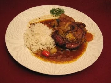 Rezept: Ossobuco an Basmatireis mit Salat Fix Ossobuco an Basmatireis mit Salat Fix - Rezept