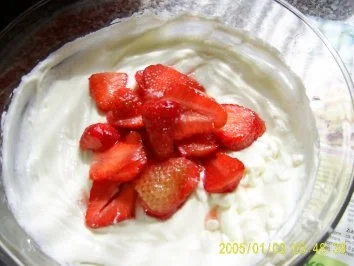 Quark mit Erdbeeren - Rezept - Bild Nr. 4