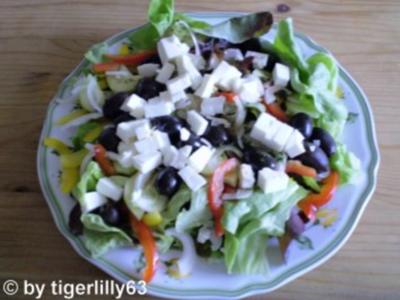 Rezept: Griechischer Bauernsalat Griechischer Bauernsalat - Rezept