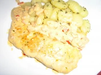 Rezept: Lachsfilet mariniert an Gnocchies mit Zitronen Paprikasoße Bild Nr. 7 Lachsfilet mariniert an Gnocchies mit Zitronen Paprikasoße - Rezept - Bild Nr. 7