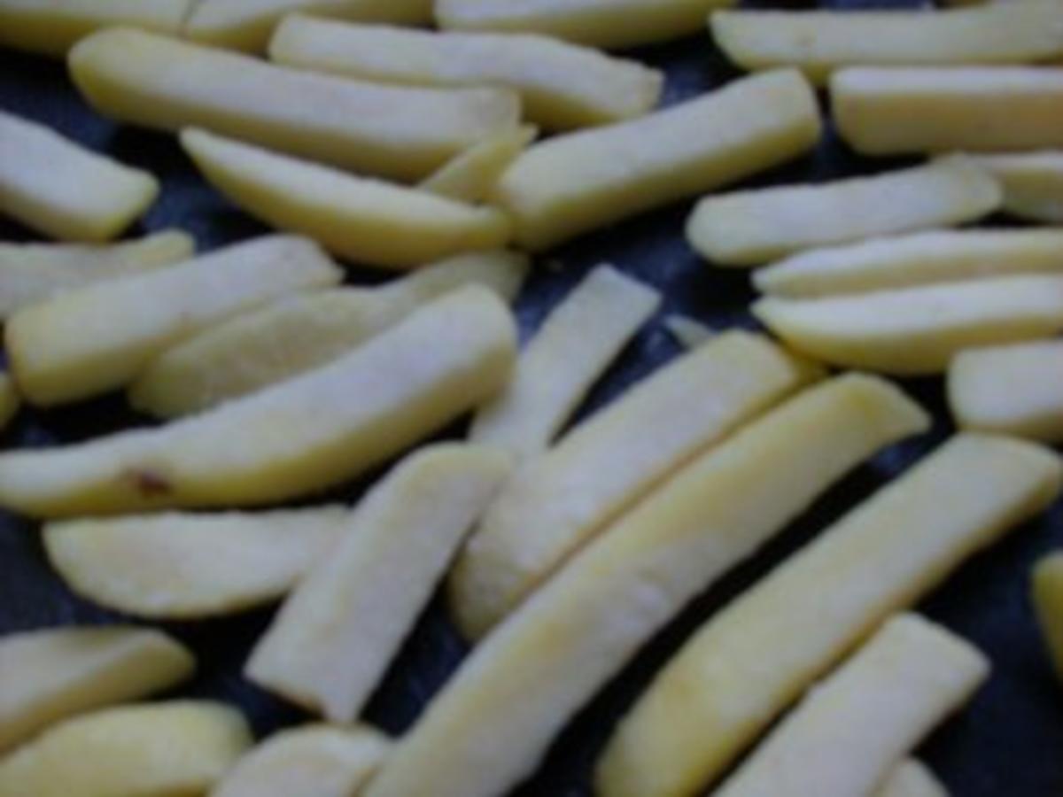 Curry Wurst mit Pommes - schnell &amp; einfach - von hasi007