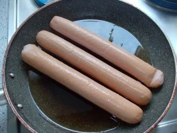 Curry-Wurst mit Pommes - Rezept - Bild Nr. 3