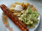 Rezept: Curry-Wurst mit Pommes Curry-Wurst mit Pommes - Rezept