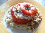 Fleischtomaten mit Frischkäsefüllung - Rezept