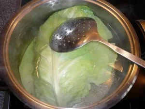 Rezept: Rouladen vom Spitzkohl mit Hackfleisch und Kasselerwürfeln Bild Nr. 6 Rouladen vom Spitzkohl mit Hackfleisch und Kasselerwürfeln - Rezept - Bild Nr. 6