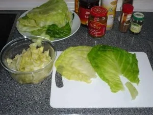 Rezept: Rouladen vom Spitzkohl mit Hackfleisch und Kasselerwürfeln Bild Nr. 7 Rouladen vom Spitzkohl mit Hackfleisch und Kasselerwürfeln - Rezept - Bild Nr. 7